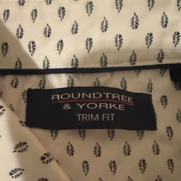 Roundtree & Yorke Cream and Blue Patterned Shirt - Picture 2 of 5